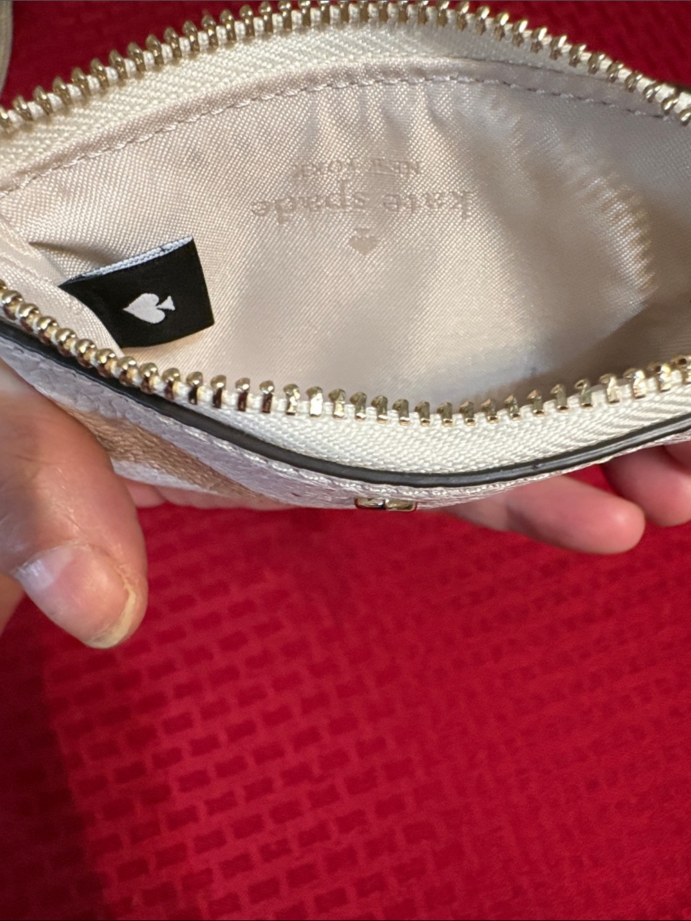 kate spade pebble leather coin pouch in ivory with gold logo - Picture 4 of 5